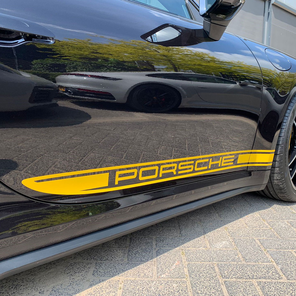 Porsche 911  Coupé  992 2019 Striping-doors